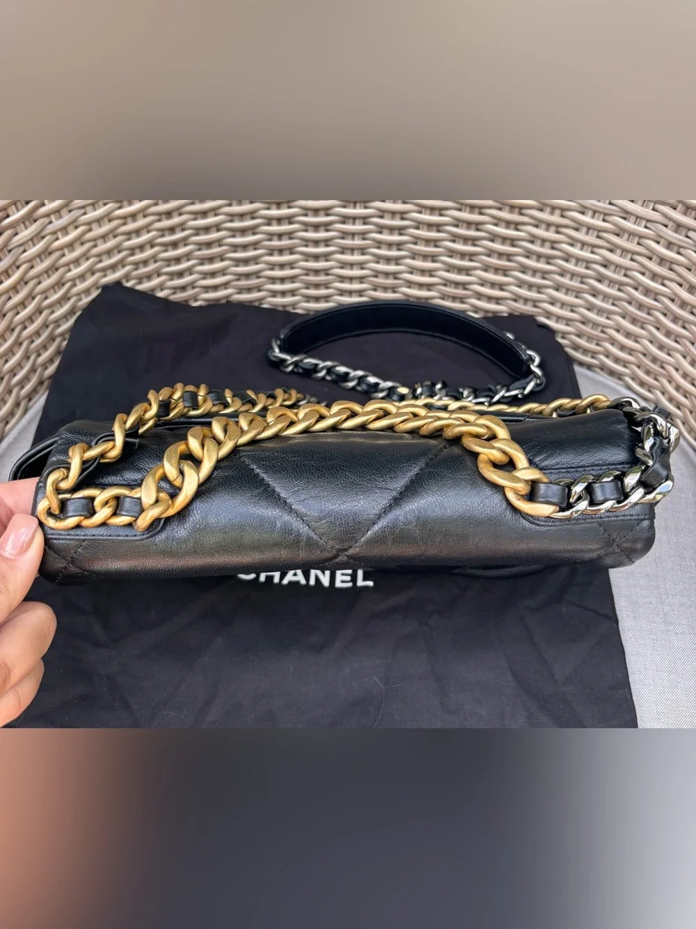 Authentic CHANEL 19 quilted Shiny lambskin gold silver medium crossbody